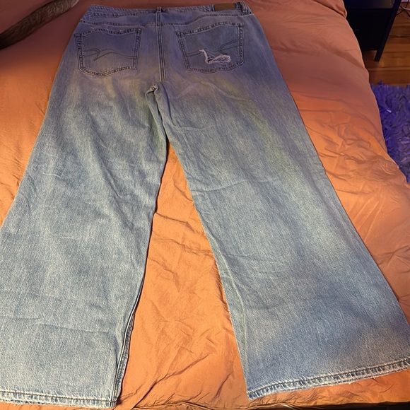 American eagle baggy ripped blue jeans size 14 short - Picture 2 of 3